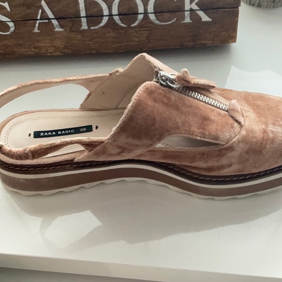 🔥$5 SALE!.Zara velvet sling backs EUC sz 39 - Picture 6 of 6